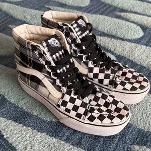 Vans SK8-Hi platform , Patchwork Checkerboard / Plaid 
Men’s 7, Women’s 8.5